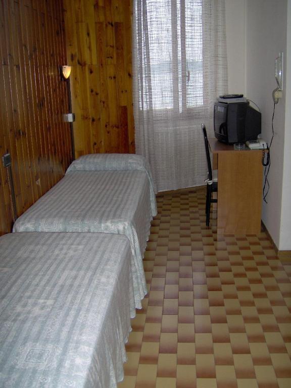 Lago Maggiore Lesa Værelse billede