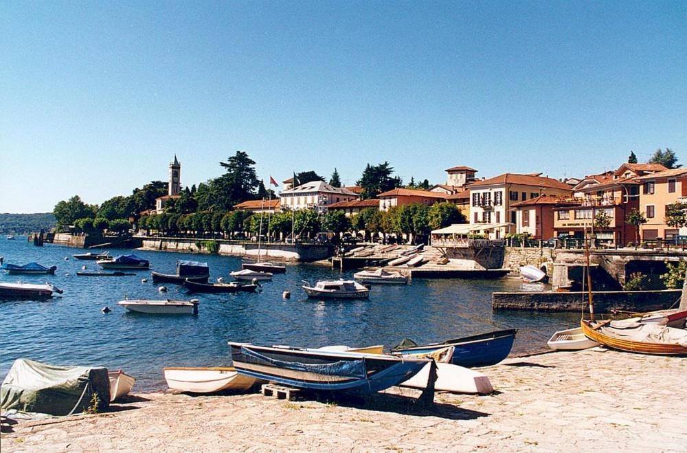 Lago Maggiore Lesa Eksteriør billede